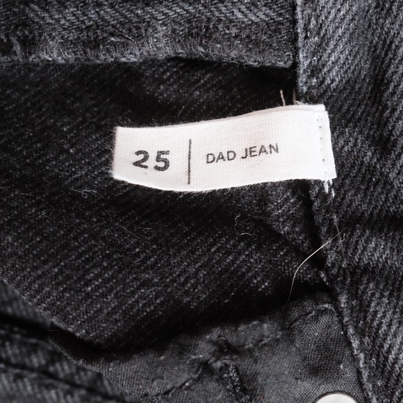 Distressed black dad jeans - Picture 4 of 5